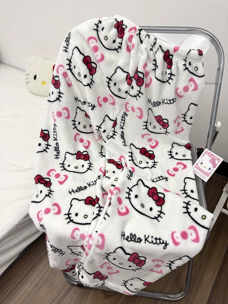 White KT cat (straight)