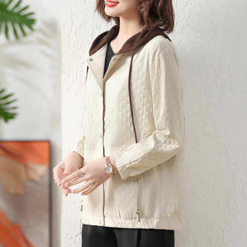 Mother's Autumn Stylish Outerwear 2024 New Arrival Middle-Aged Women's Early Autumn Thin Hooded Jacket Women's Top