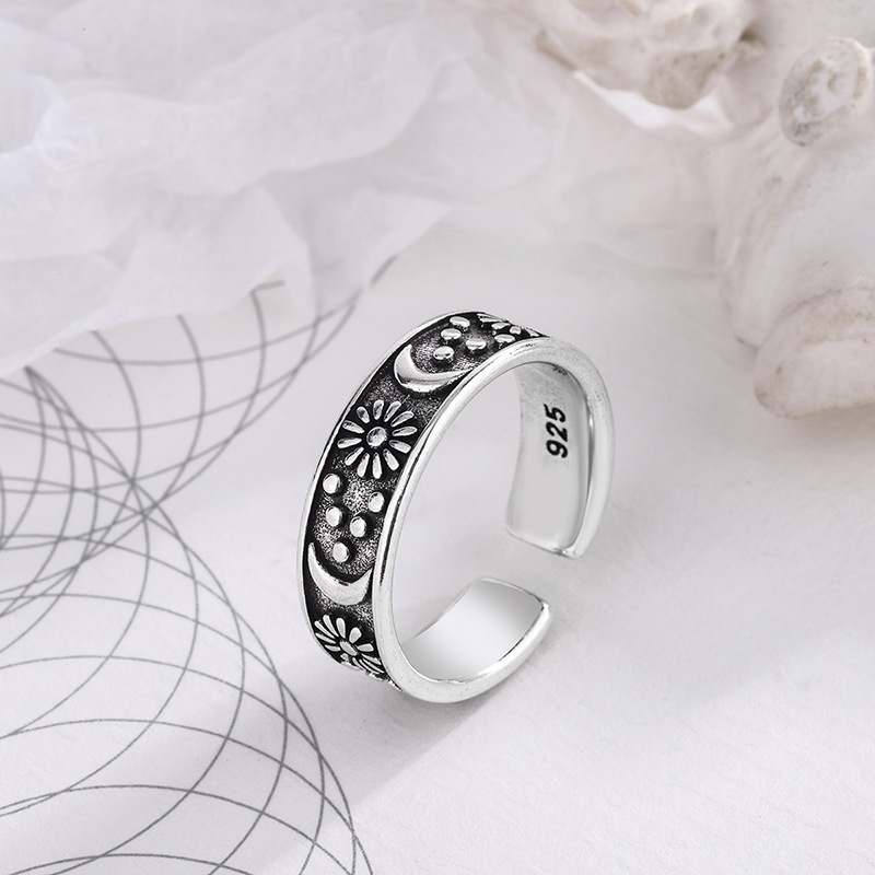 New Fashion Retro Carving Pattern Open Ring Simple Sun Moon Copper Index Finger Ring display picture 4