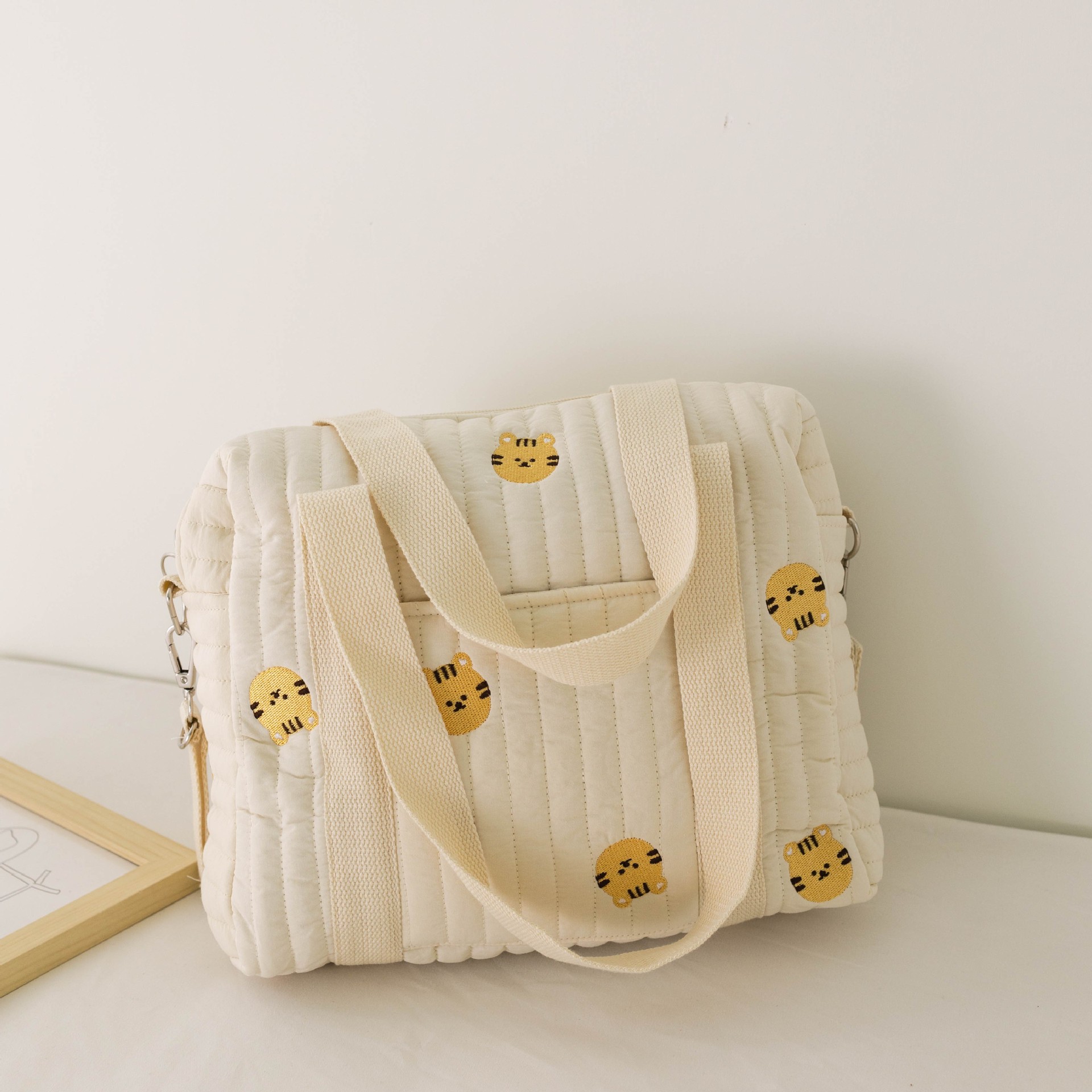 중간 배낭 포켓 호랑이 (32*25*12)