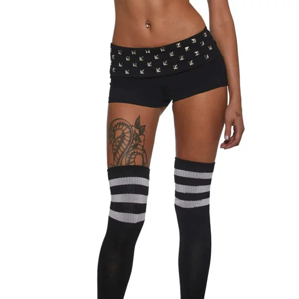 Independent European and American Cross-Border Gothic Y2K Punk Studded Sexy Hot Girl Women's Clothing Ns Personalized Fashion Ultra-Short Pants Wholesale