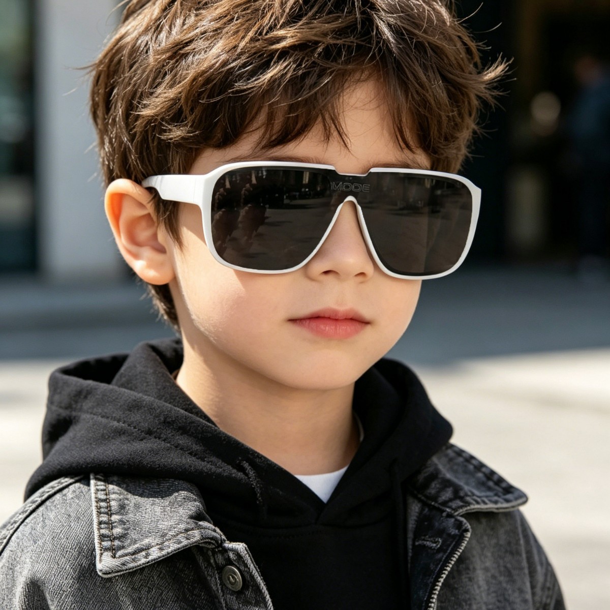 Nuevas gafas de sol para niños letras de moda elegante marco de una pieza a prueba de rayos UV gafas de sol personalizadas estilo de tiro en la calle gafas