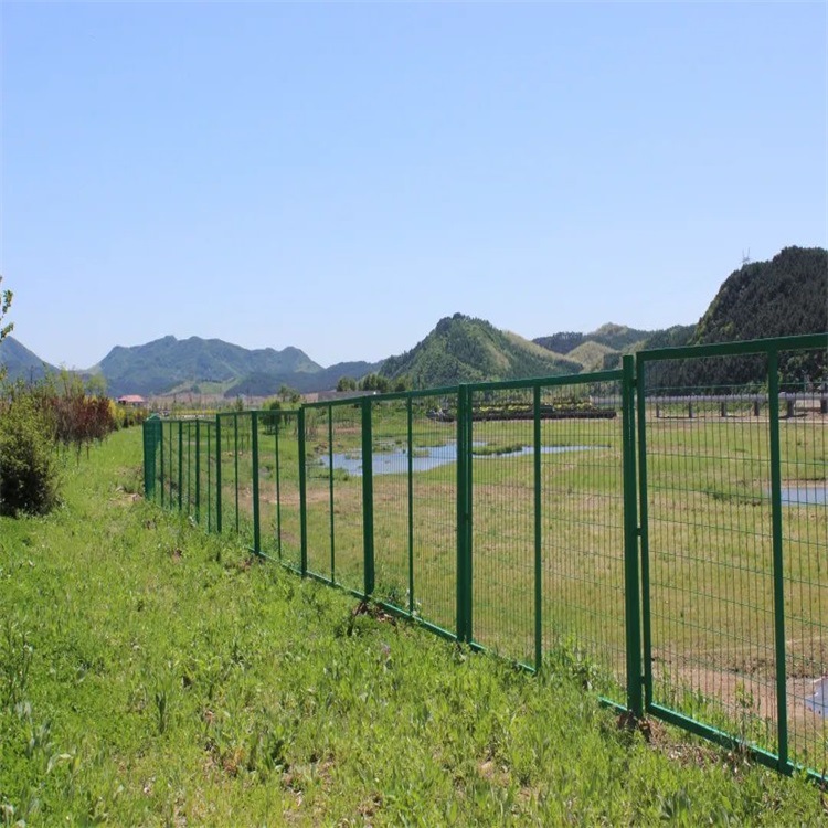浸塑 绿色 低碳钢丝材料 水源地围栏隔离网 水库饮用水源防护网