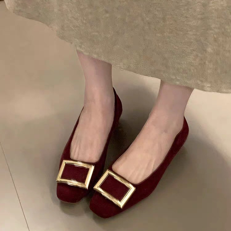 2025 Winter New Metal French Buckle Shallow Thick Heel Square Toe Versatile Fairy Style Mary Jane Commuting Shoes_vogvips.com
