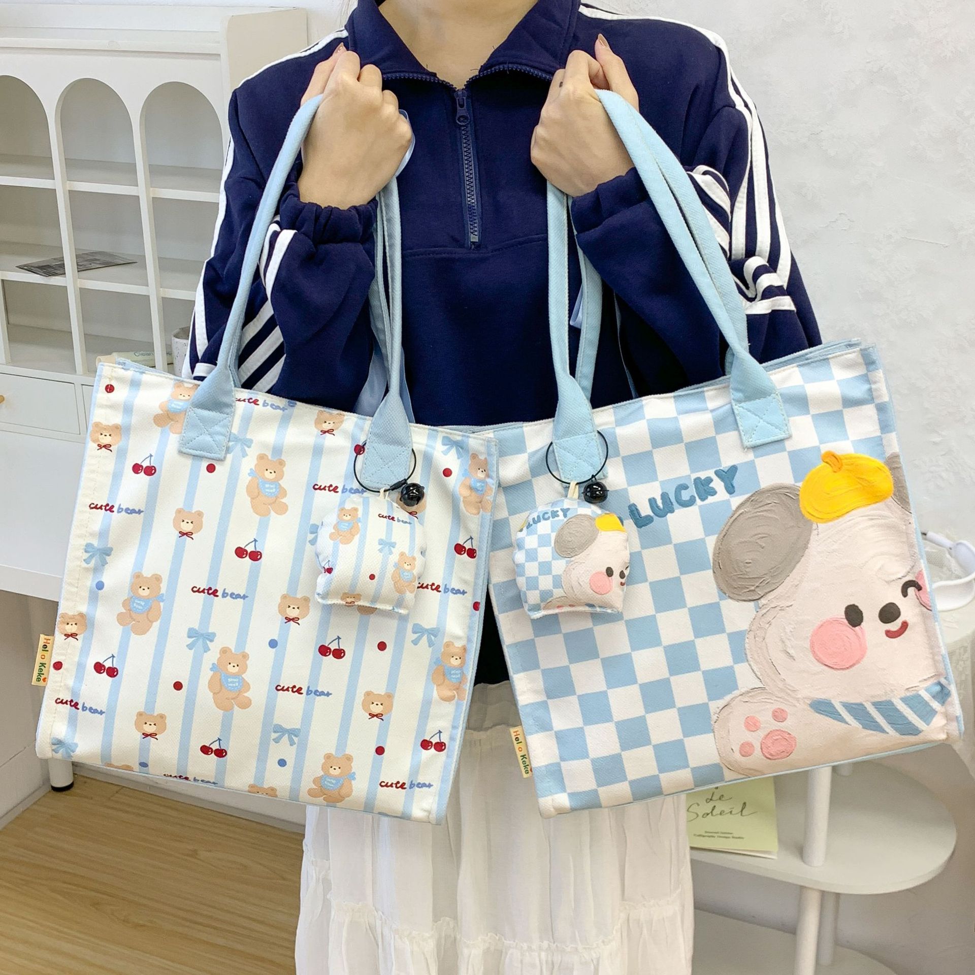 日系卡通可爱新款手提包多款式单肩包潮流托特包学生包百搭补习袋