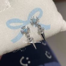 �{ɫ�ʯʮ�ּܼ��F������ᔺϽ��ݽz�Q��������ᔶ�����Ů