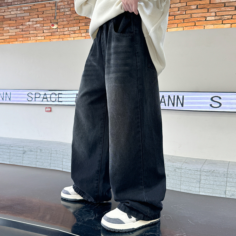 Children's clothing for boys, spring pants, spring and autumn 2026 new jeans, spring casual long pants for older boys, trendy