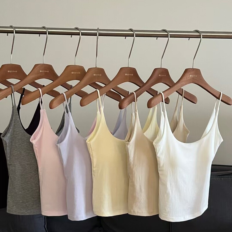 Korean Society-6662 # Lyocell Cooling Integrated Cup Backless Camisole for Women, Suitable for Both Inner and Outer Wear, Summer Spicy Girl Style. Korean Society-6662 # Lyocell Cooling Integrated Cup Backless Camisole for Women, Suitable for Both Inner and Outer Wear, Summer Spicy Girl Style.