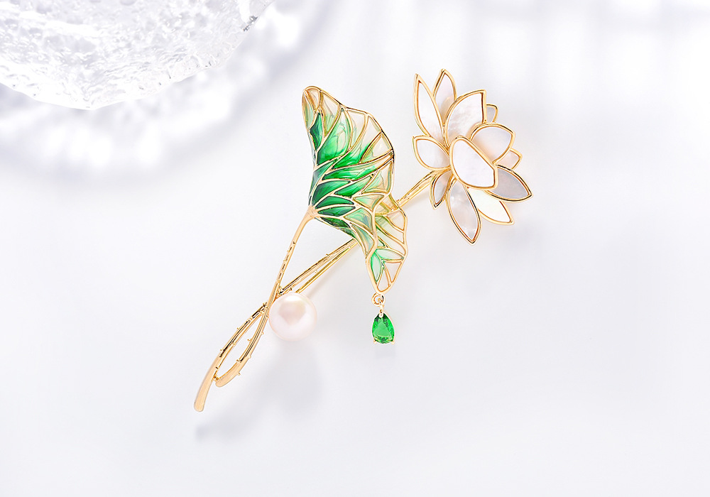 White Mother-Of-Pearl Lotus Brooch, Green Enamel Lotus Leaf Freshwater Pearl Pin, New Chinese Style Elegant Brooch for Qipao Wholesale