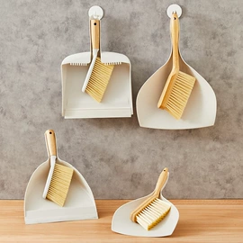 收纳盒;衣钩/挂钩;衣架