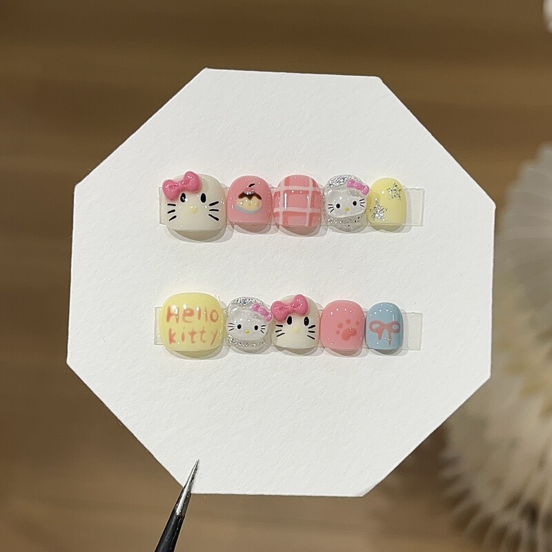A Pair of Cute Hello Kitty Children's Nails in Macaron Colors, Handmade Wearable Nails A Pair of Cute Hello Kitty Children's Nails in Macaron Colors, Handmade Wearable Nails
