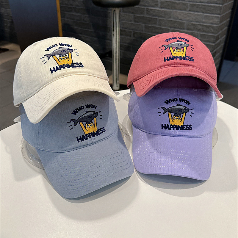 Sombrero de béisbol de mujer coreana, jóvenes hombres y mujeres de la calle con letras de gato bordadas de pez, sombrero de cara pequeña.