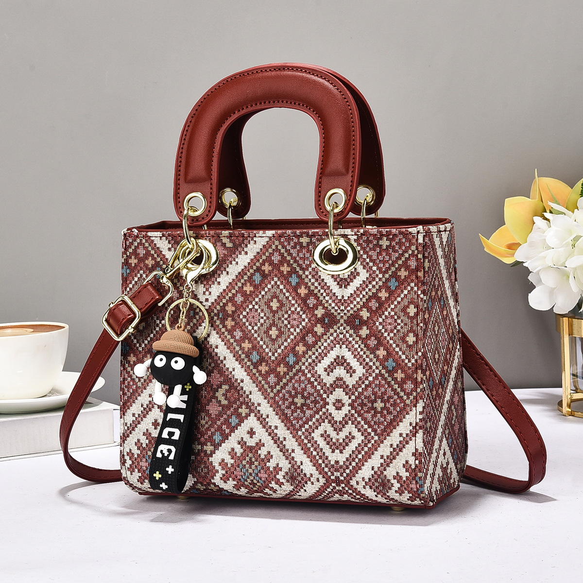 2026 nuevo bolso de moda transfronteriza nicho impresión diseño sensación de mochila para mujeres sensación de alta calidad de mochila de viaje