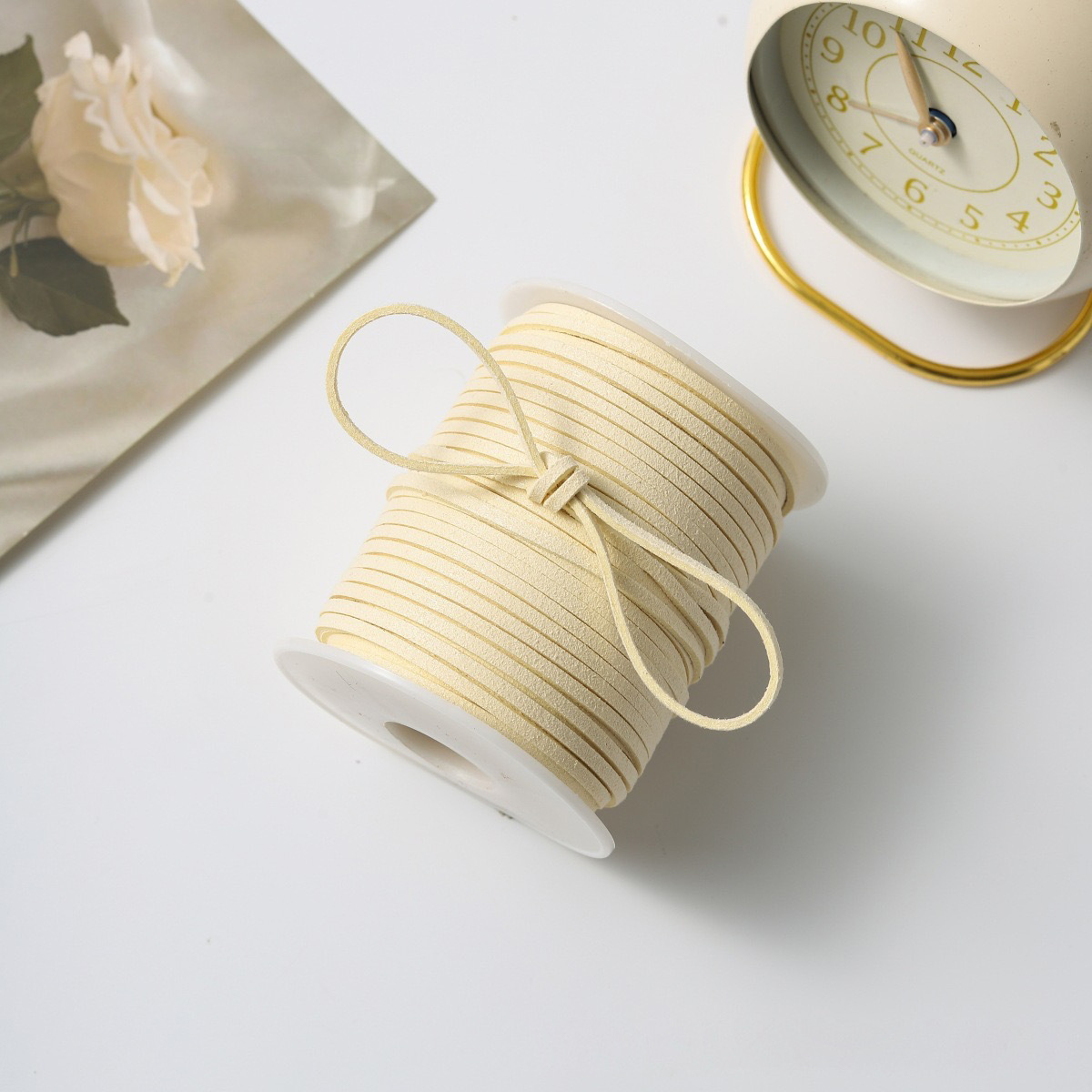 Flower Shadow lana de estilo coreano con cuerda de cuero cuerda de terciopelo de doble cara con cuerda de piel de deerskin DIY material de embalaje de flores tejidas a mano