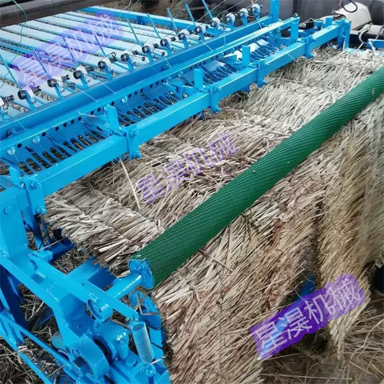 宽窄可调超薄草帘机 芦苇稻草编织机 全自动进草大棚保温蒲草帘机