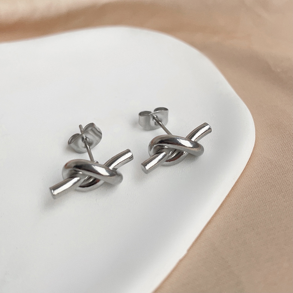 Women's Gender 1 Pair Simple Style Knot Plating Titanium Steel Ear Studs