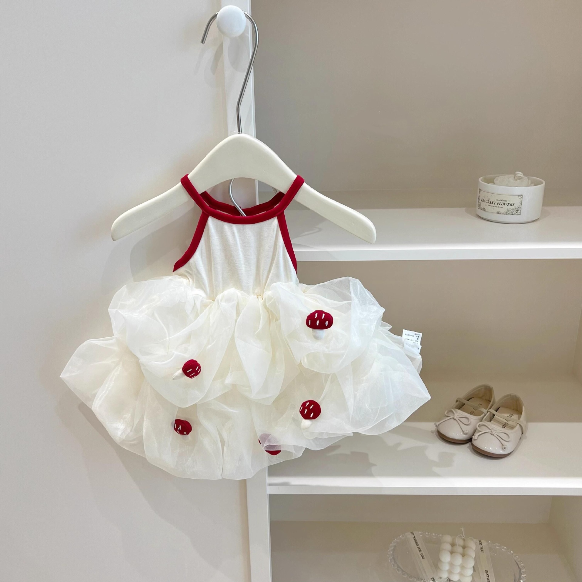 Vestido de siete niñas de limón salado verano nuevo estilo para niños tirantes de estilo occidental falda de tutú tesoro femenino vestido de verano falda de pastel de estilo occidental