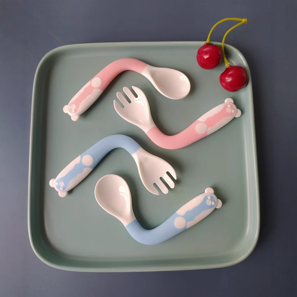 Procesamiento de liquidación trenzado tenedor cuchara traje portátil bebé alimento suplemento vajilla aprendizaje comiendo cuchara curvada