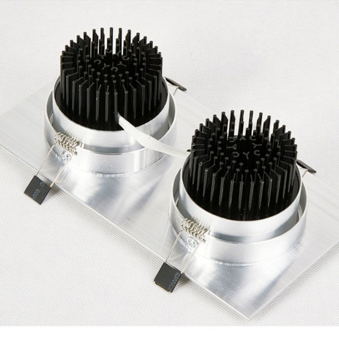 双头射灯COB主图5