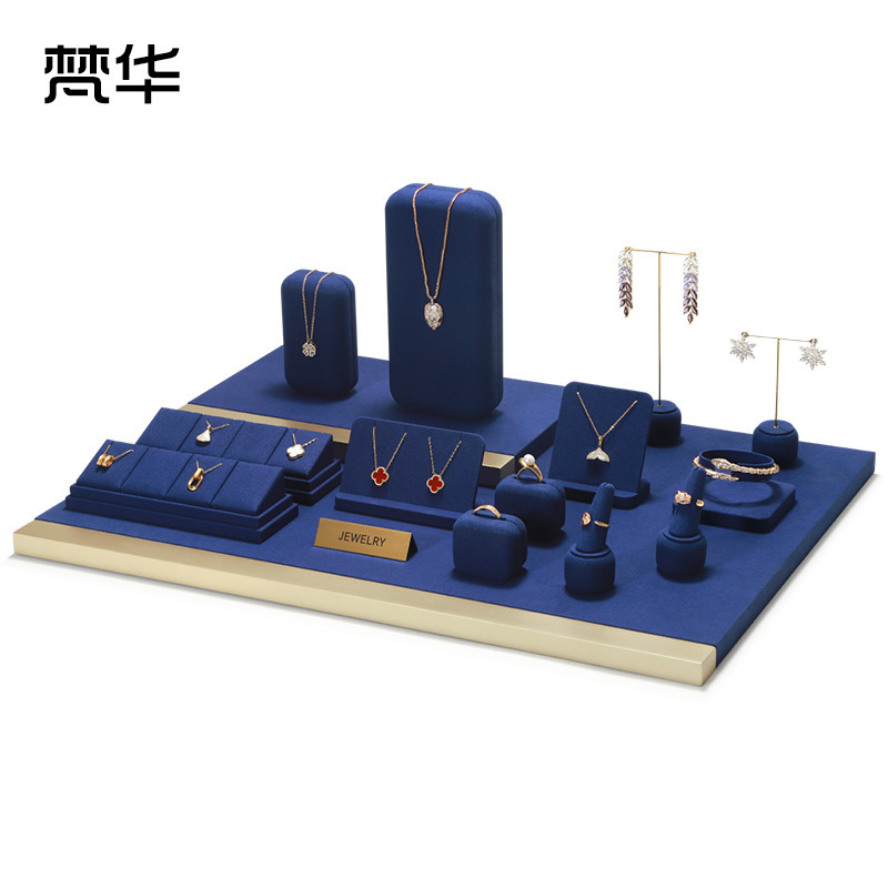 Factory direct supply high-grade jewelry display props suit necklace rings earrings display rack jewelry display rack setting table