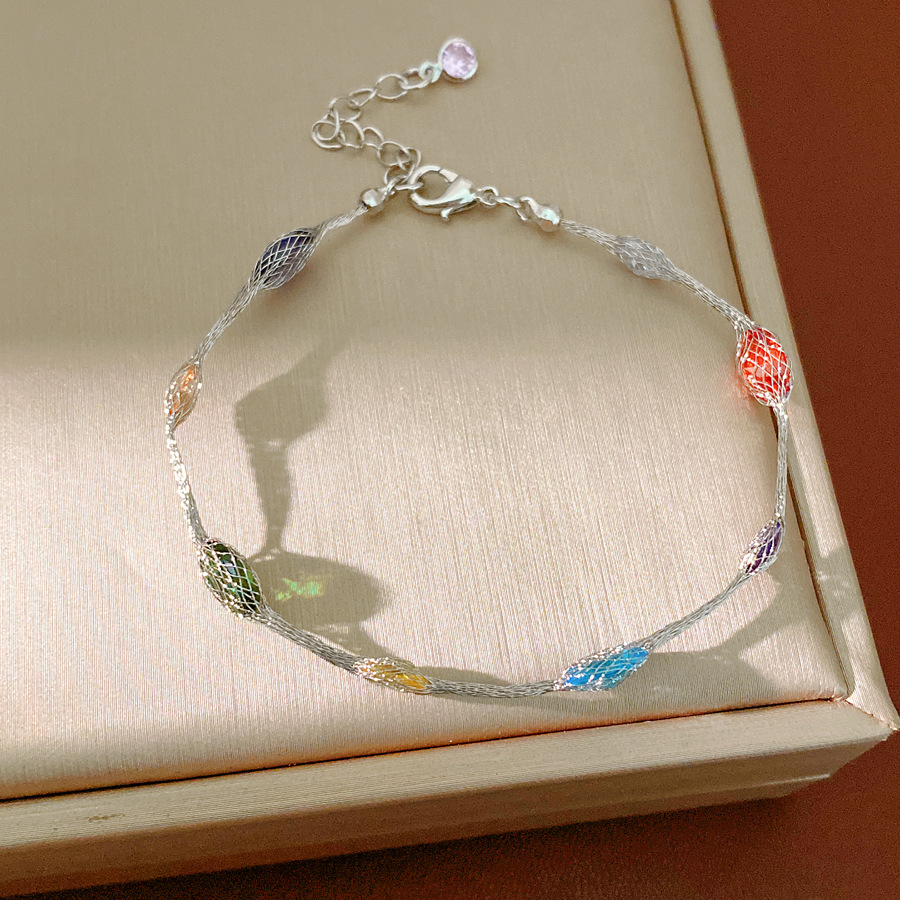 Collar de pulsera redonda de zircon de color lujo ligero nicho de alto nivel sensación de cadena clavícula temperamento simple conjunto de joyas personales image 18