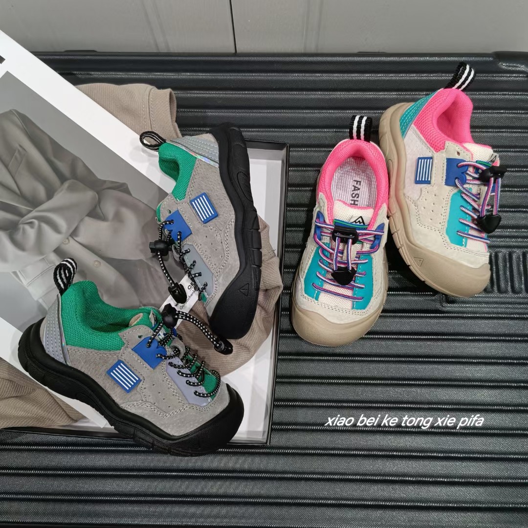 兒童鞋個性男童休閒戶外真皮登山鞋2023秋新款女童時尚跑步運動鞋