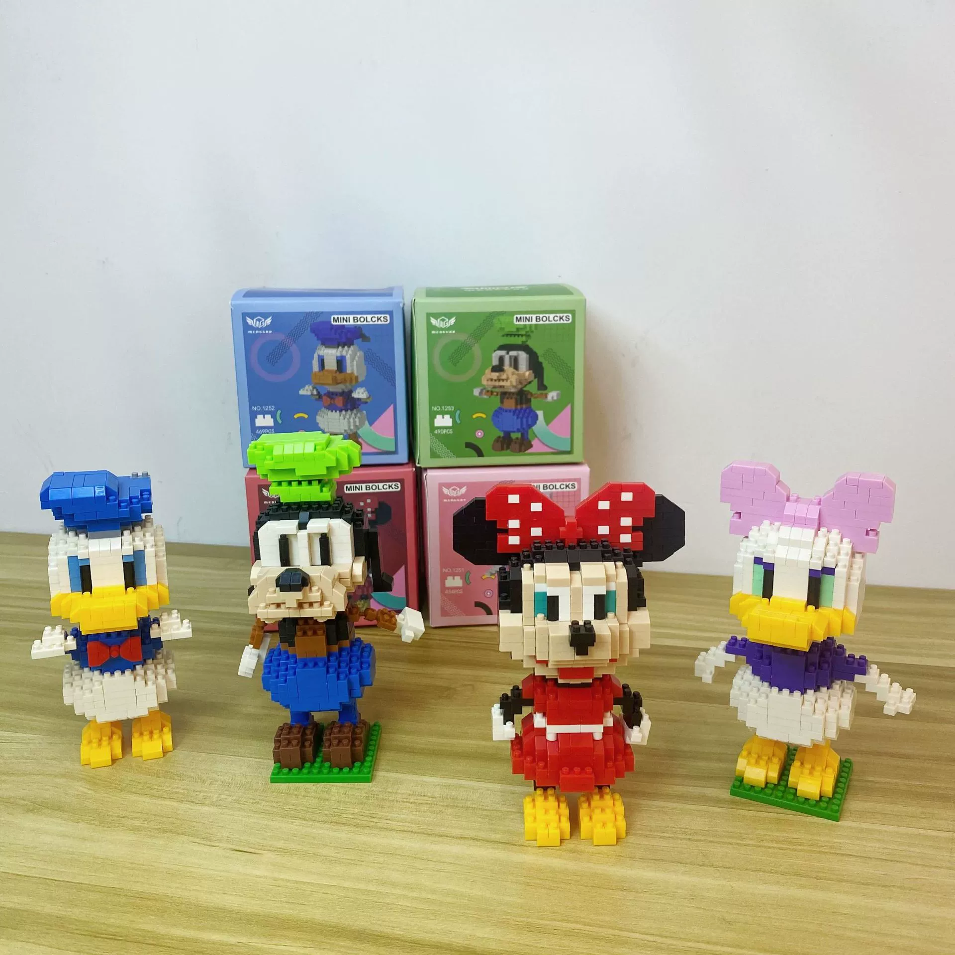 Конструктор Lego, умная игрушка, мелкие детали