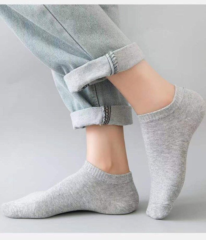 黒と白の灰色の靴下は綿の靴下のショートソックスを卸売りします。|undefined