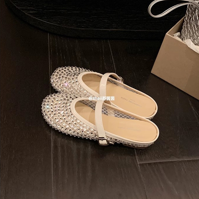 [Su Yinyin mismo párrafo] Hilo de malla streamer ~ Red de diamantes de imitación hebilla transpirable Baotou vacaciones zapatillas mujer medio arrastre verano