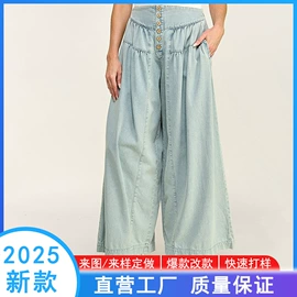 连衣裙;女式夹克;女式卫衣