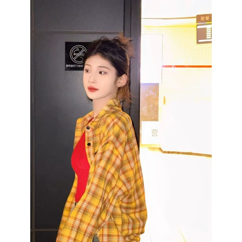 Гонконгский вкус ретро-желтая рубашка в клетку