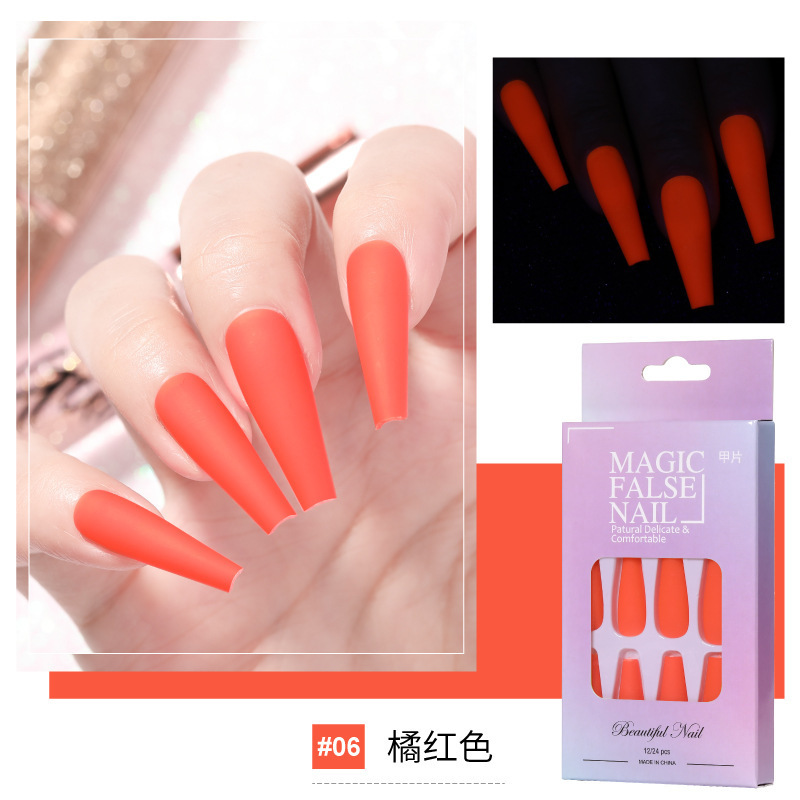 Nueva pieza de esmalte de uñas de desgaste de ballet largo luminoso transfronterizo terminado parche de uñas esmerilado pegamento jalea pieza de uñas falsas