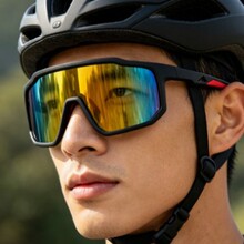 �˶��������и�������ī�����ʱ�е�ɽ��ѩ���������Ŀ��̫����