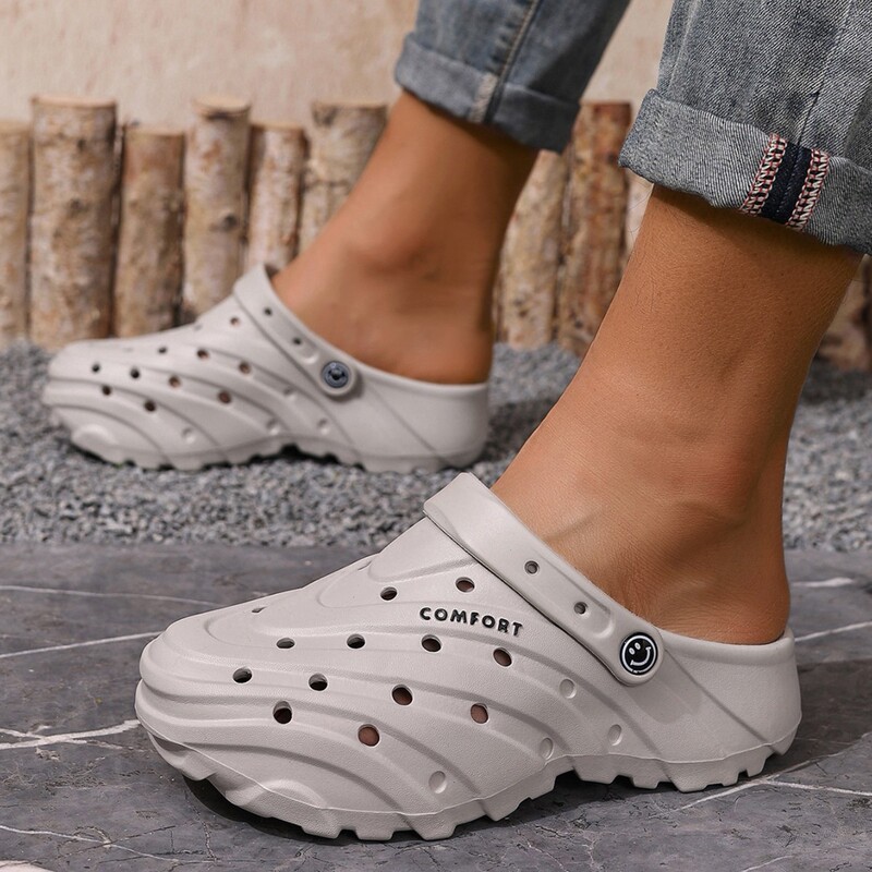 2025 New Pineapple Shoes, Men's Outdoor Shoes, Ultra-Thick, High-Looking, Thick-Soled Slippers, Eva Non-Abrasive Feet