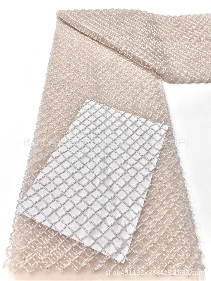 Tejido de bordado de cuentas de tubo de diamante, tela de vestido de boda de alta gama, tela de bordado de sequilla en stock