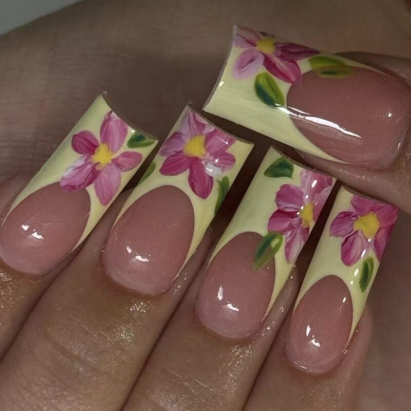 Cross-Border Hot Sale Medium Rectangular Yellow French Pink Flower Graffiti Pastoral Style Fake Nails Finished Products Wholesale