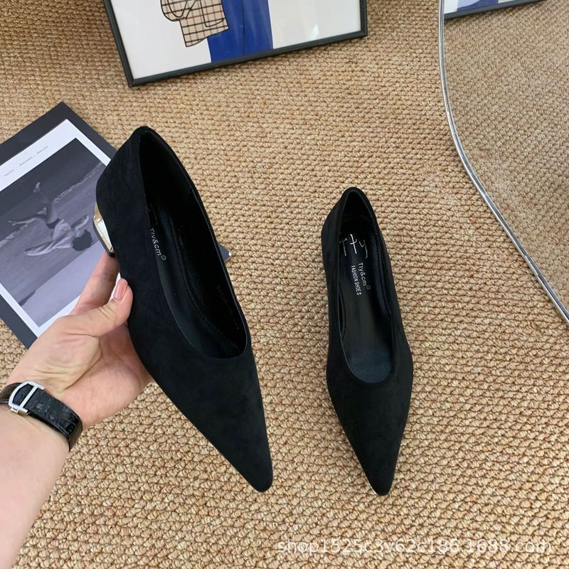 2025 春と秋のフレンチスタイルのハイエンド気質ニッチヒョウ柄厚いヒールローヒールシングルシューズ婦人靴ポインテッドトゥメリージェーン|undefined