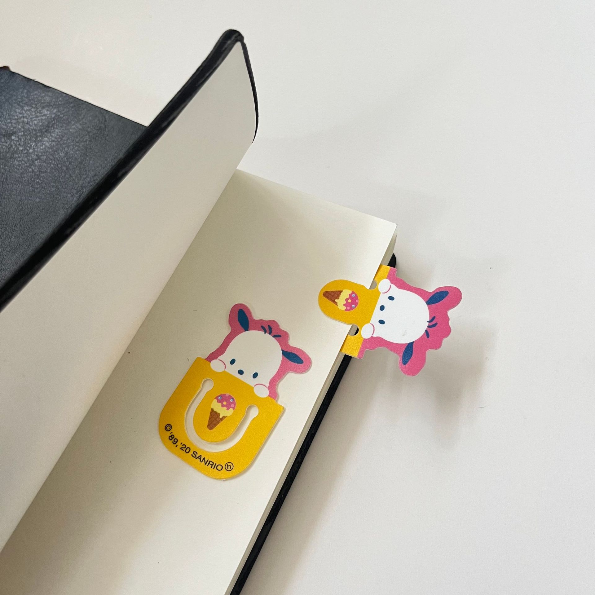 Dibujos animados pp marcador niña lindo mini hueco plug-in marcador libro de texto nota novela clip de libro