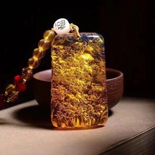 厂家批发缅甸金珀山水珀无事牌琥珀吊坠带皮蜜蜡项链男女款
