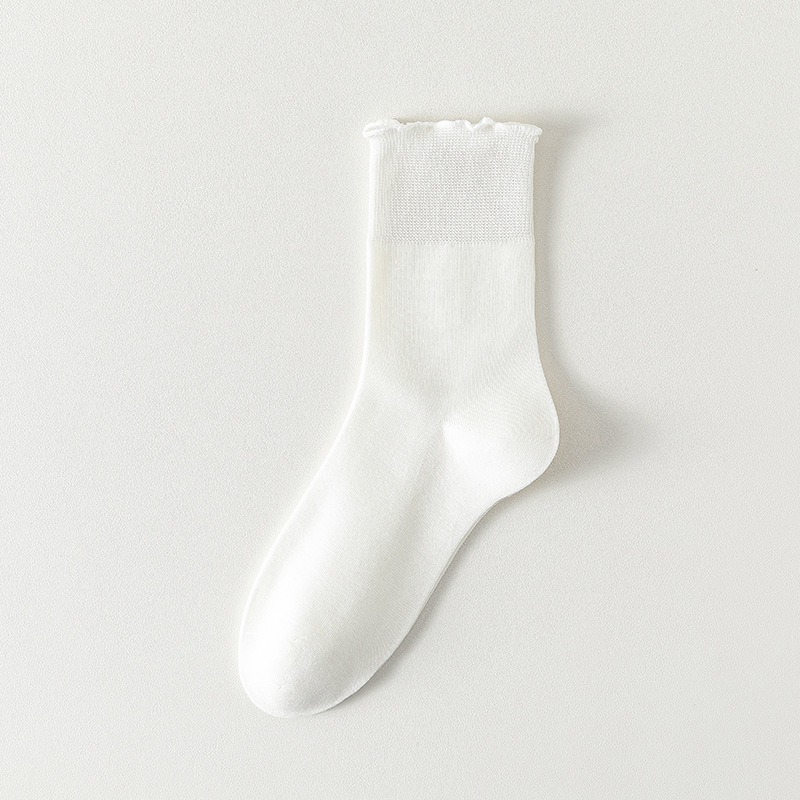 Calcetines de algodón de color sólido para mujeres verano en una máquina sin costuras de hueso envasado independiente calcetines de mujer al por mayor