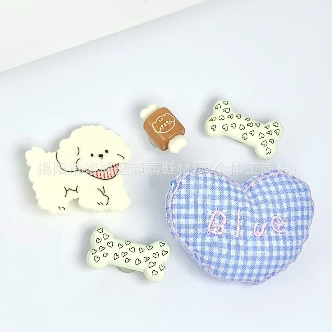 SZ-159 Cachorro con babero Love