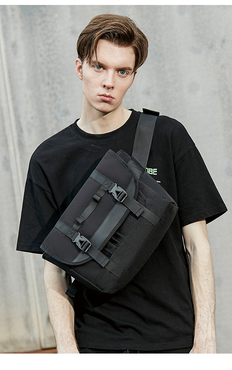 Borsa a tracolla classica da uomo, messenger bag in stile urban_voghion.com