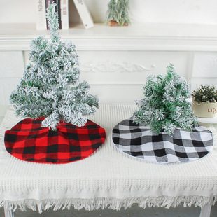 Hong Kong Love New 2025 Dining Table Mini Plaid Tree Skirt Wholesale Christmas Decorations Party Home Decoration