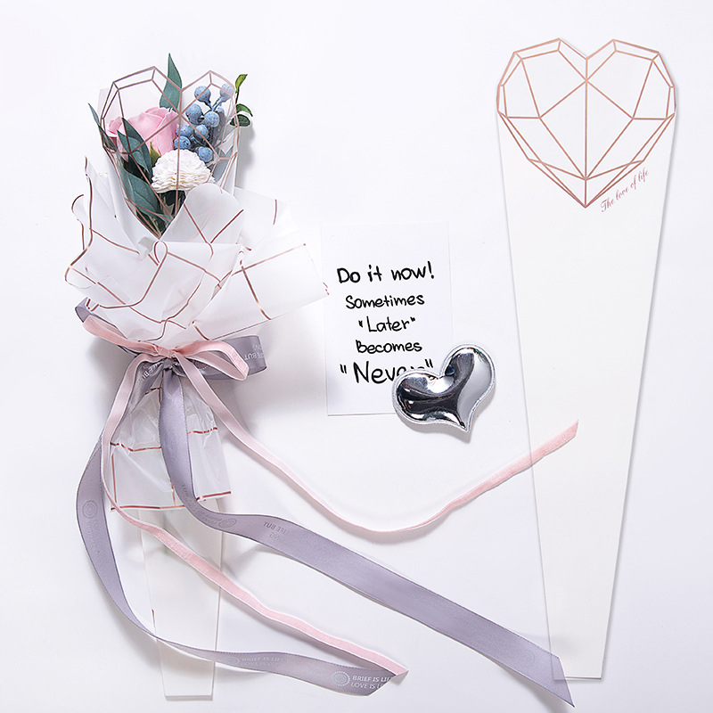 Diamante corazón solo bolso Rosa un triángulo bolsa ramo decorativo papel DIY hecho a mano flor embalaje bolsa individual