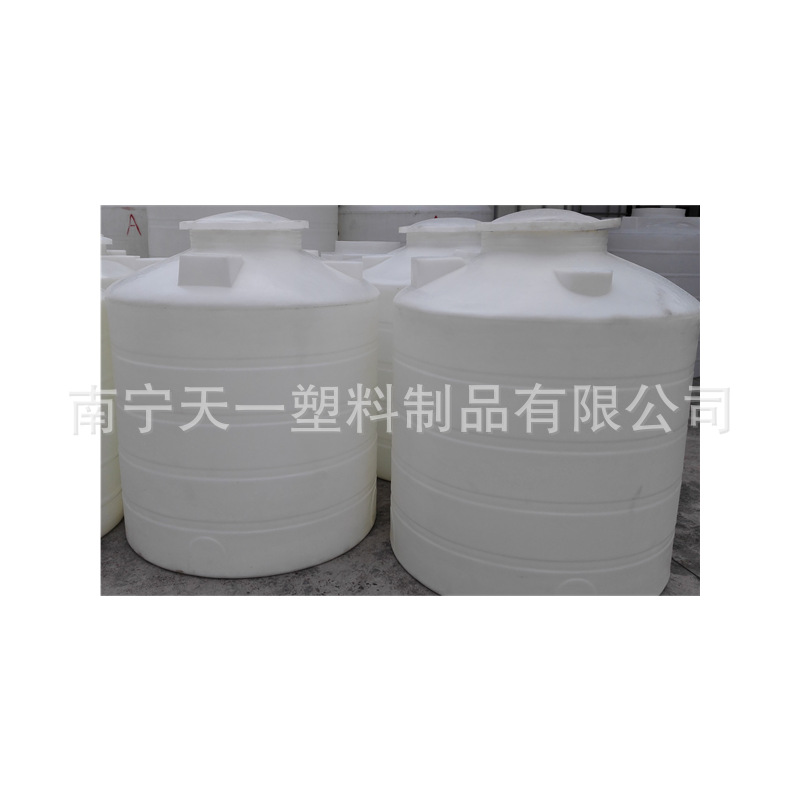 南宁1.5吨塑料水箱水塔,2吨塑胶水塔,4吨塑料PE储罐,8吨化工储罐