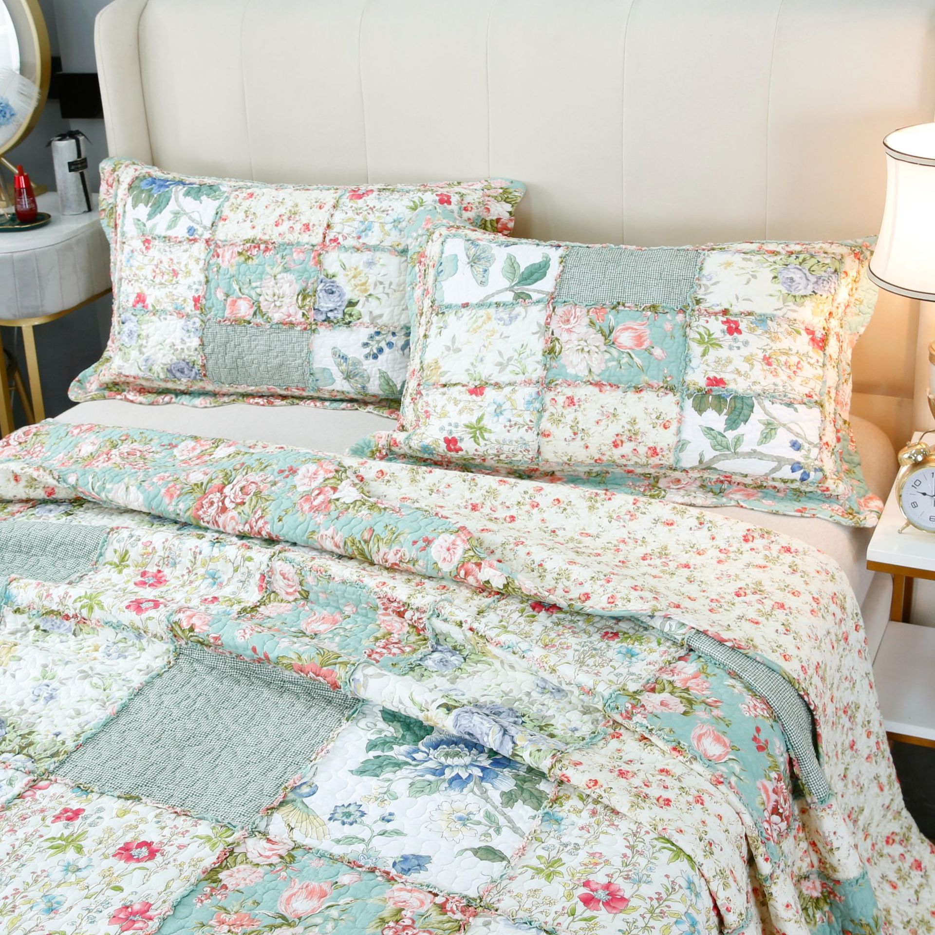 Cotton Patchwork Bedding Set Handmade Pastoral Style Four-piece_voghion.com