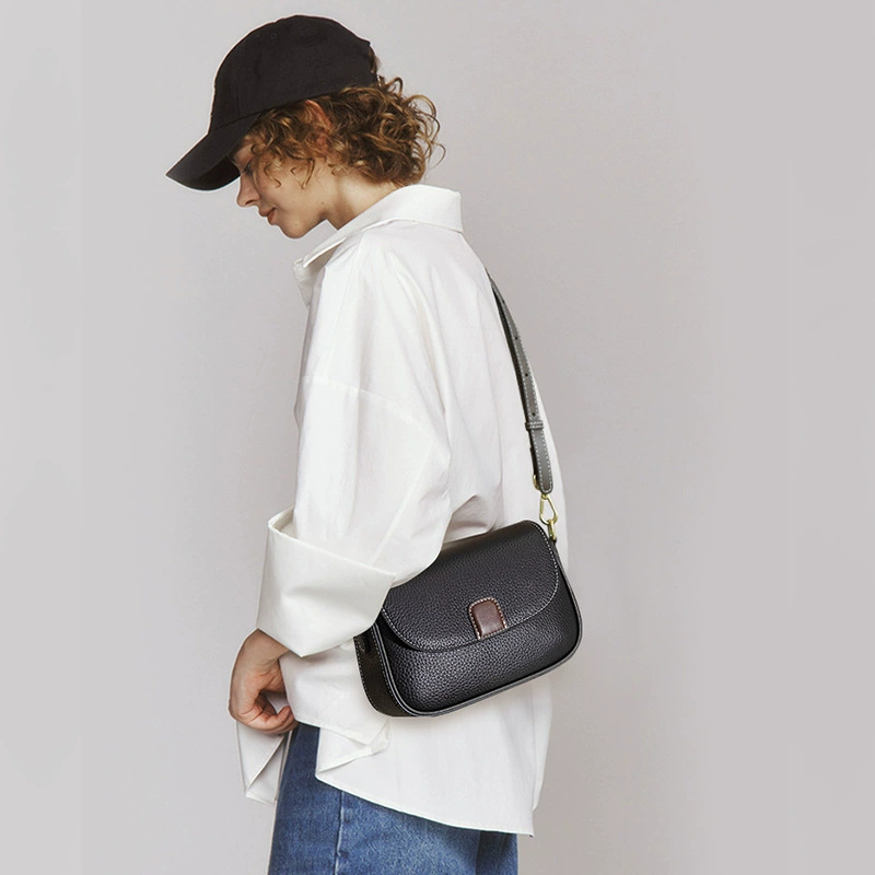 Leather small bag, shoulder bag, one-shoulder bag, 2023 collection, high-quality style, genuine leather