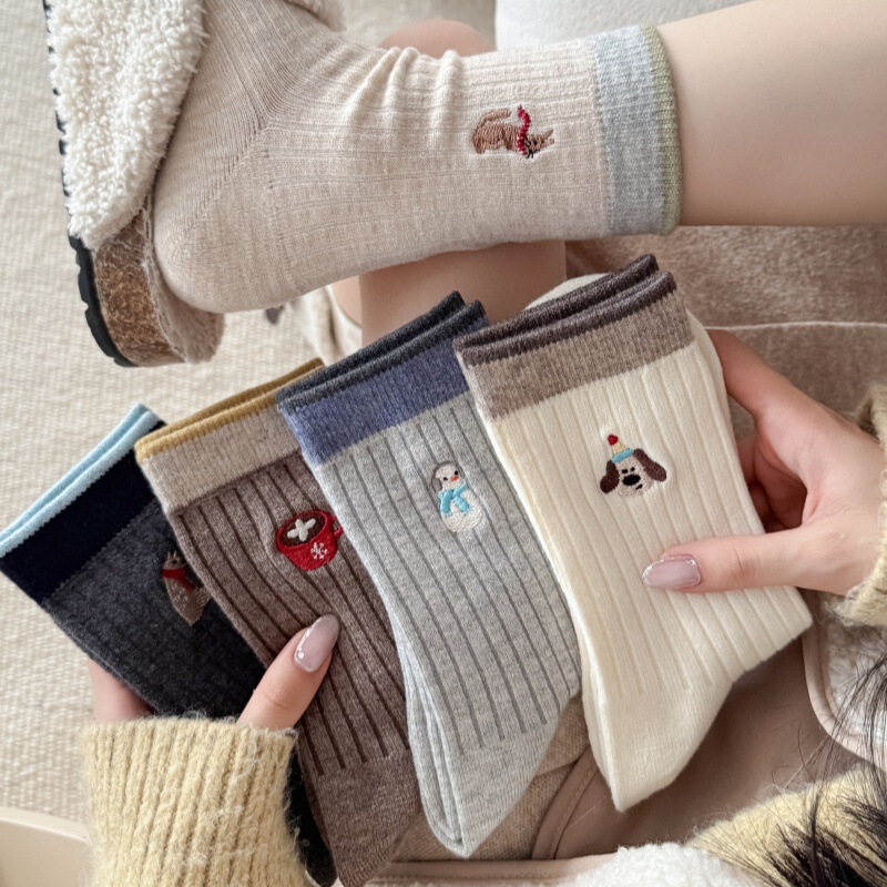 Autumn and Winter New Women's Socks Cute Cartoon Embroidered Animal Mid-Calf Socks Seamless Xiaomi Velvet Women's Socks Japanese Style Color-Blocking Socks Autumn and Winter New Women's Socks Cute Cartoon Embroidered Animal Mid-Calf Socks Seamless Xiaomi Velvet Women's Socks Japanese Style Color-Blocking Socks