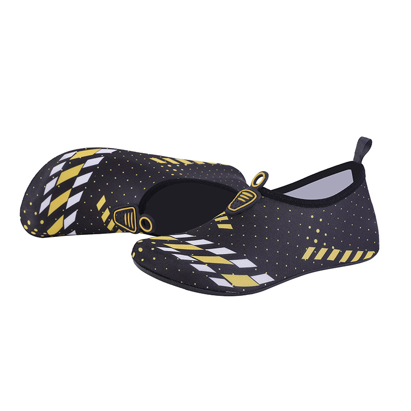 Beach shoes for men and women, outdoor diving shoes, non-slip barefoot shoes, rafting yoga shoes and socks, quick-drying swimming Shuoxi shoes