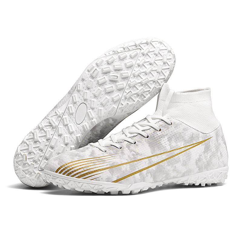 24 nuevos zapatos de fútbol de clavos largos transfronterizos zapatos deportivos de cuero para niños botas de hombre comercio exterior alto tamaño clavos largos